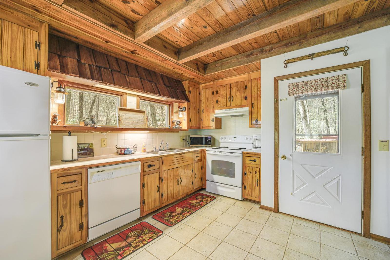 Riverside Cabin with Deck by Hiking Trails and Fishing Main image 2